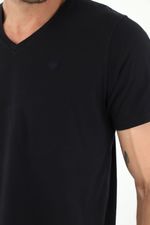 Camisetas Negras Regular Fit – Cuello V