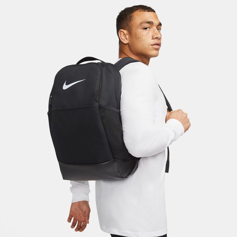 MORRAL-NIKE-N-A-BRASILIA-DH7709-010