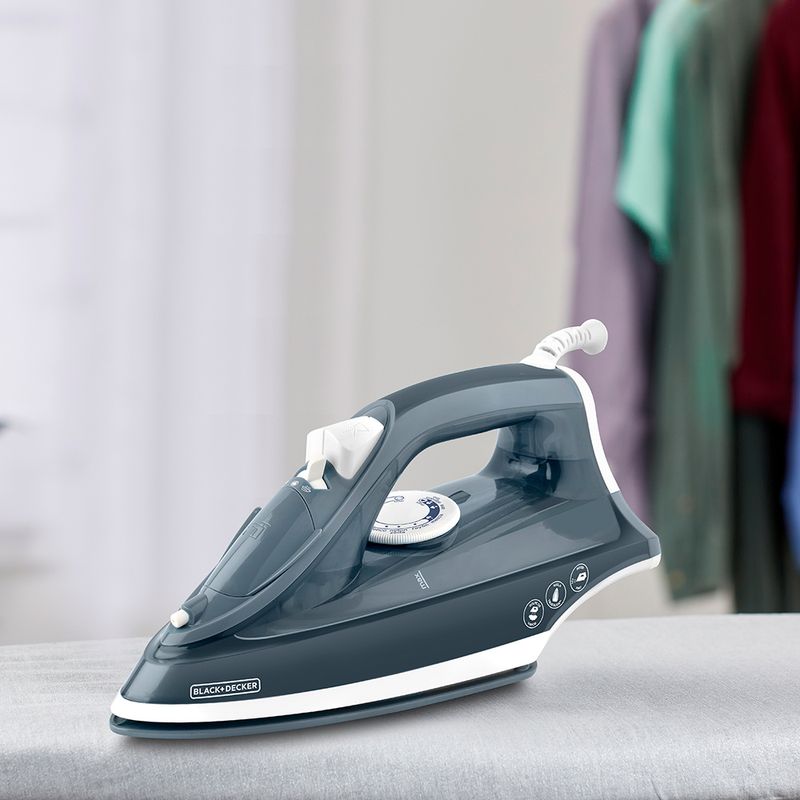PLANCHA-BLACK-DECKER-IRBD300-TRUEGLIDE