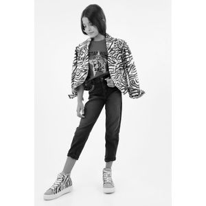 Camiseta verde estampada con brillos para niña